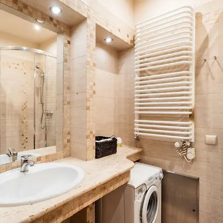 Comfortable Double In The City Center Pensjonat